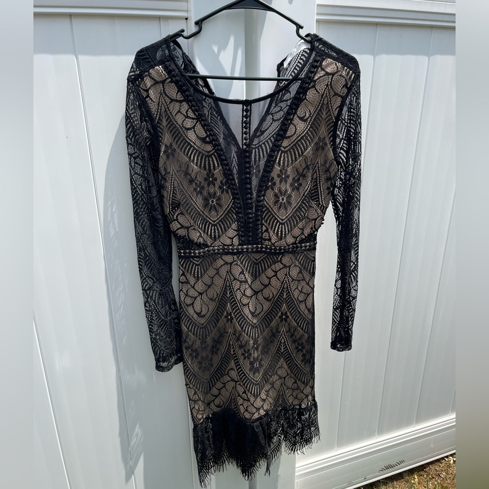 ASTR The Label black/tan mini dress